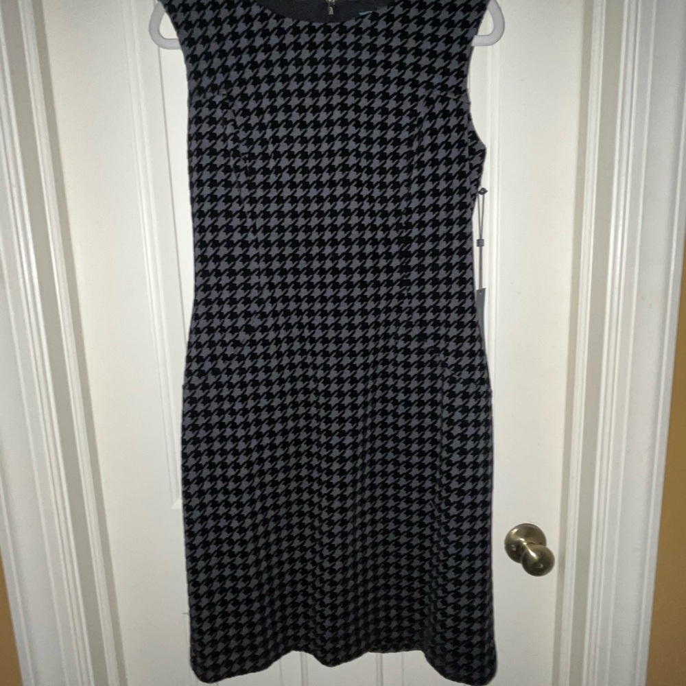 New Tommy Hilfiger Houndstooth Black and Gray Dress Size 12
